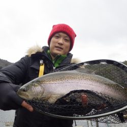 フィッシングレイクたかみや 釣果