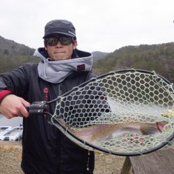 フィッシングレイクたかみや 釣果