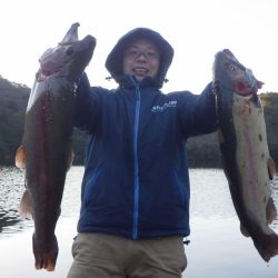 フィッシングレイクたかみや 釣果