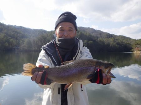 フィッシングレイクたかみや 釣果