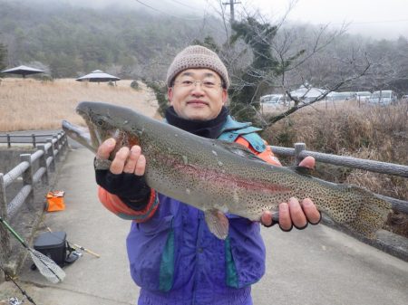 フィッシングレイクたかみや 釣果