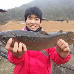 フィッシングレイクたかみや 釣果