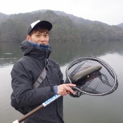 フィッシングレイクたかみや 釣果