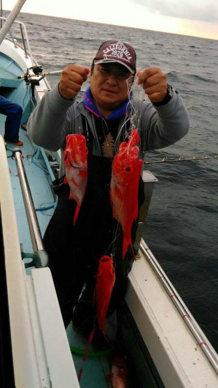 あき丸 釣果