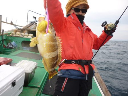 真祐丸 (しんゆうまる) 釣果