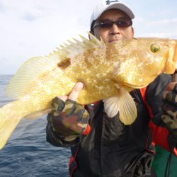 真祐丸 (しんゆうまる) 釣果