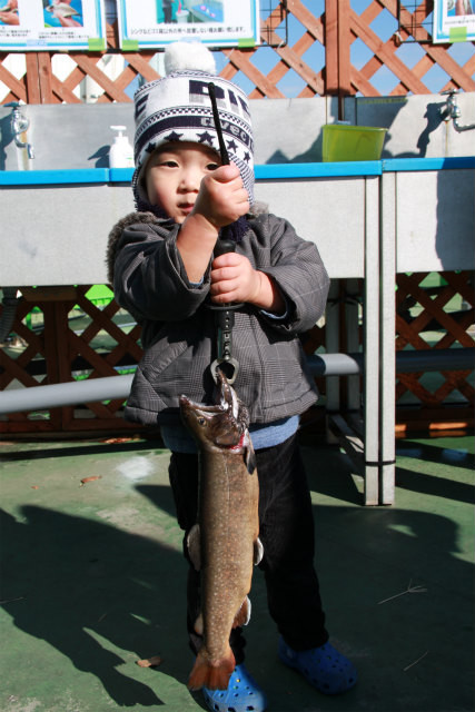 としまえんフィッシングエリア 釣果