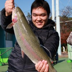 としまえんフィッシングエリア 釣果