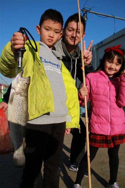 としまえんフィッシングエリア 釣果