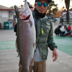 としまえんフィッシングエリア 釣果