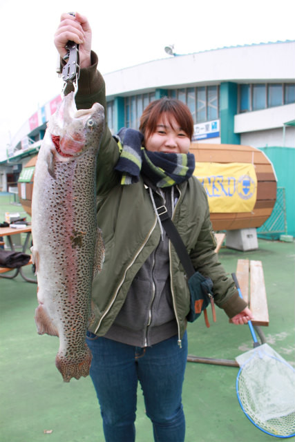 としまえんフィッシングエリア 釣果