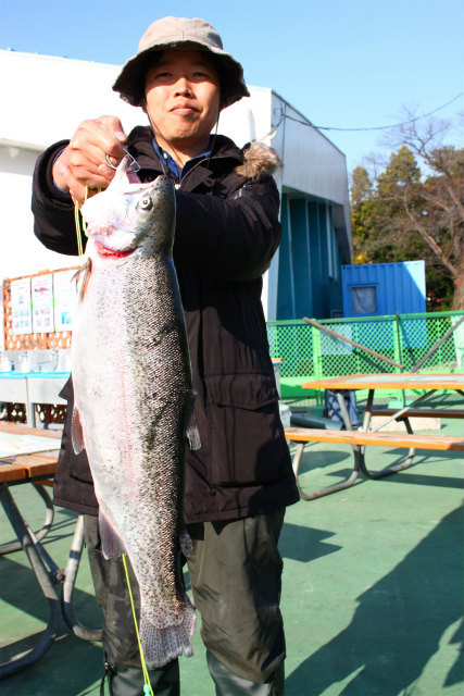 としまえんフィッシングエリア 釣果