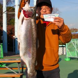 としまえんフィッシングエリア 釣果