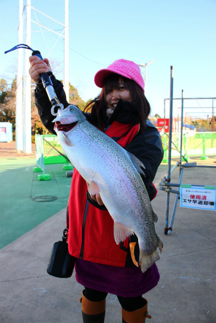 としまえんフィッシングエリア 釣果