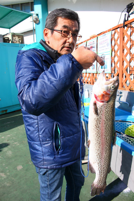 としまえんフィッシングエリア 釣果
