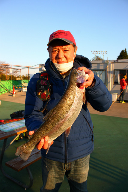 としまえんフィッシングエリア 釣果