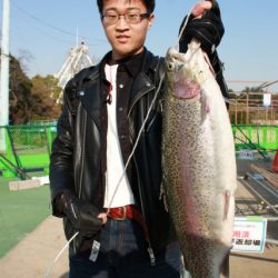 としまえんフィッシングエリア 釣果