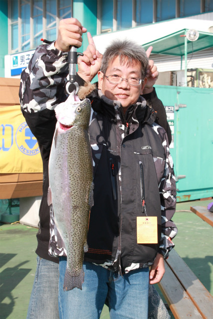 としまえんフィッシングエリア 釣果