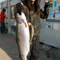 としまえんフィッシングエリア 釣果