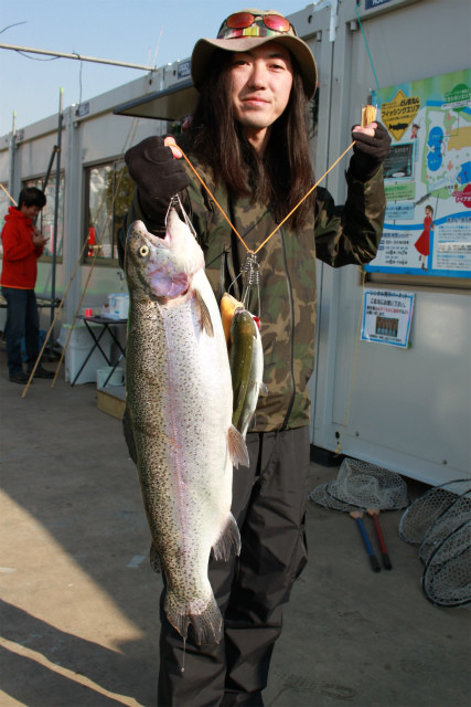 としまえんフィッシングエリア 釣果