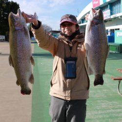 としまえんフィッシングエリア 釣果