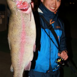 としまえんフィッシングエリア 釣果