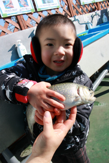 としまえんフィッシングエリア 釣果