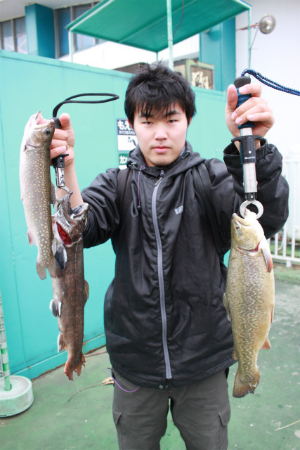 としまえんフィッシングエリア 釣果