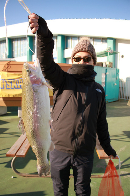 としまえんフィッシングエリア 釣果