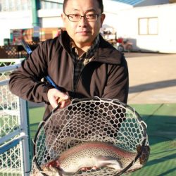 としまえんフィッシングエリア 釣果