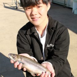 としまえんフィッシングエリア 釣果