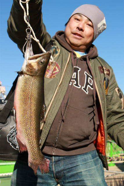 としまえんフィッシングエリア 釣果