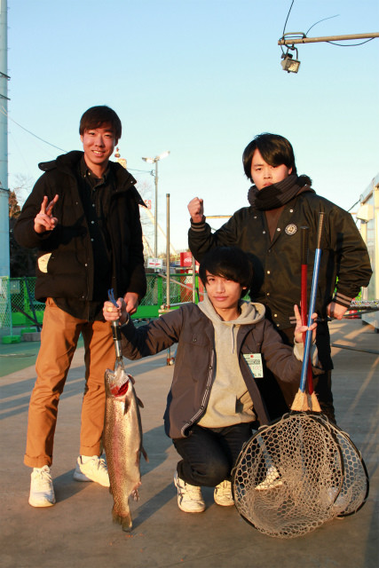 としまえんフィッシングエリア 釣果