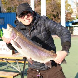 としまえんフィッシングエリア 釣果