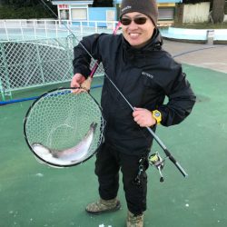 としまえんフィッシングエリア 釣果