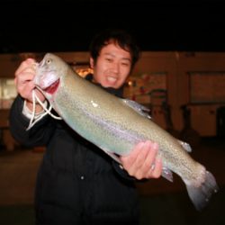 としまえんフィッシングエリア 釣果