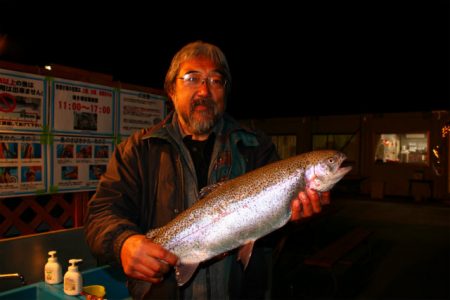 としまえんフィッシングエリア 釣果