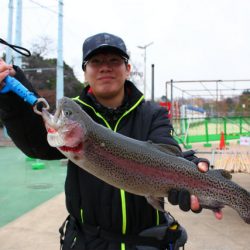 としまえんフィッシングエリア 釣果
