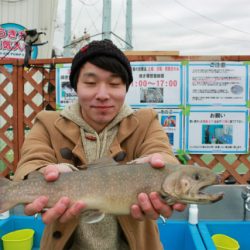 としまえんフィッシングエリア 釣果
