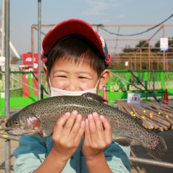 としまえんフィッシングエリア 釣果