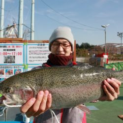 としまえんフィッシングエリア 釣果