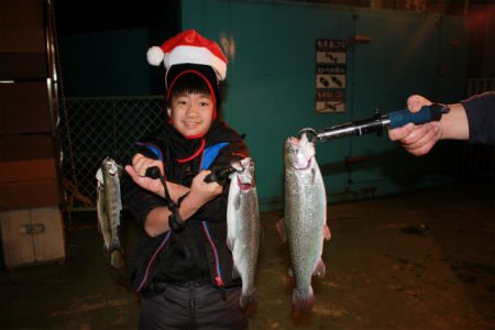 としまえんフィッシングエリア 釣果