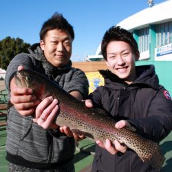 としまえんフィッシングエリア 釣果