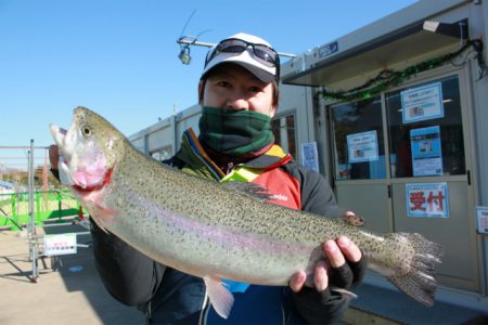 としまえんフィッシングエリア 釣果