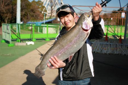 としまえんフィッシングエリア 釣果