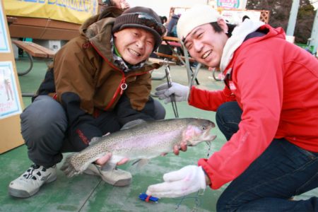 としまえんフィッシングエリア 釣果