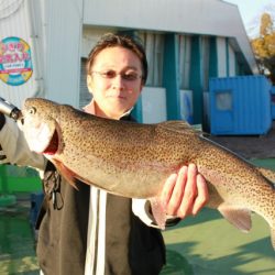 としまえんフィッシングエリア 釣果