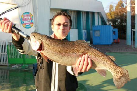 としまえんフィッシングエリア 釣果