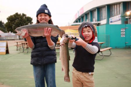 としまえんフィッシングエリア 釣果