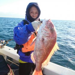 エンペラー 釣果